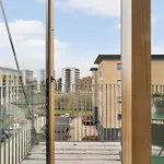 Appartement Modern & Stylish With Private Balcony Århus